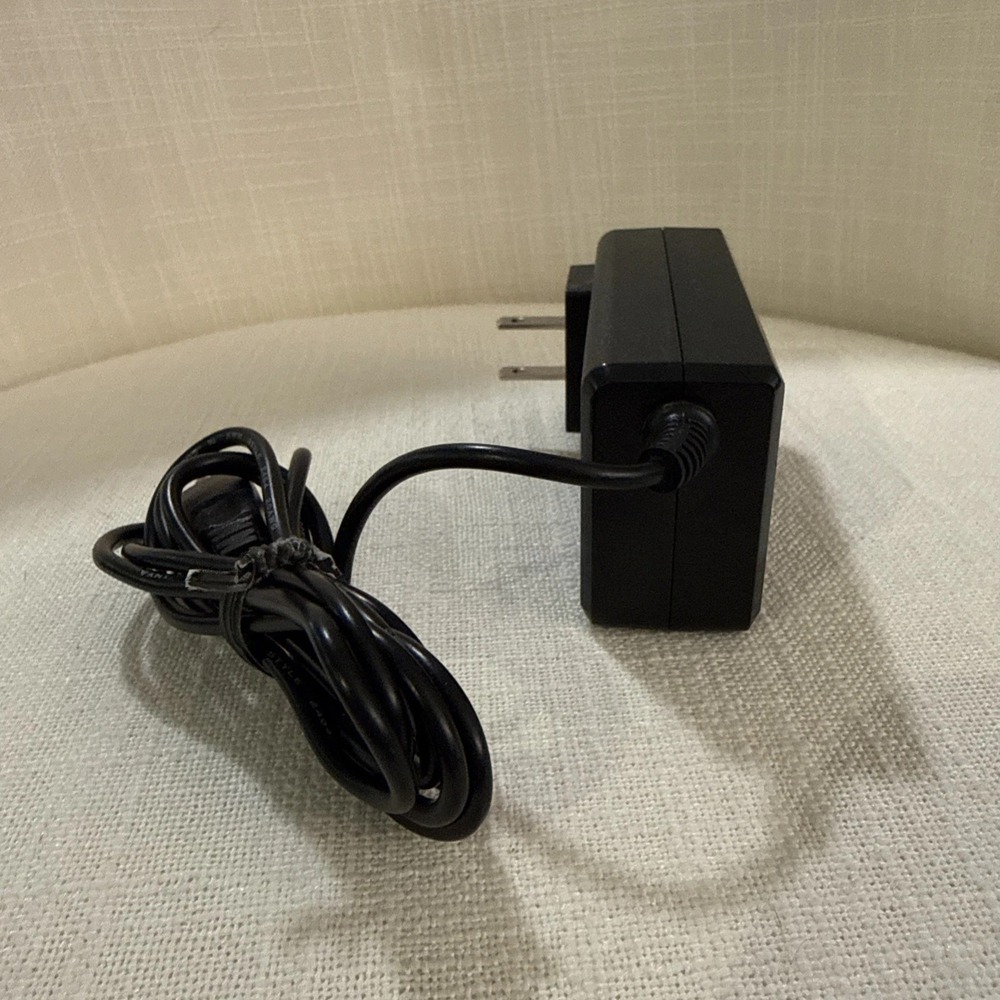 Unbranded AC Power Charger Output‎ 42V 1.5A Input 100-240V (FY0634201500) 3 Pin